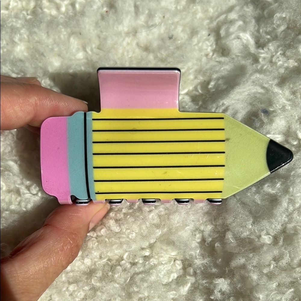 NWOT - Colorful Pencil-Shaped Hair Claw